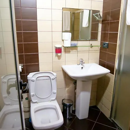 Serenity Hotel 3*