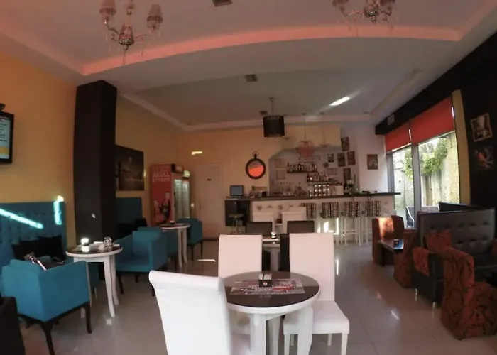 Serenity 3* Tirana