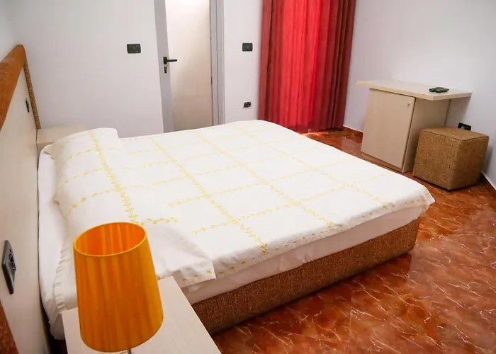 Hotel Serenity