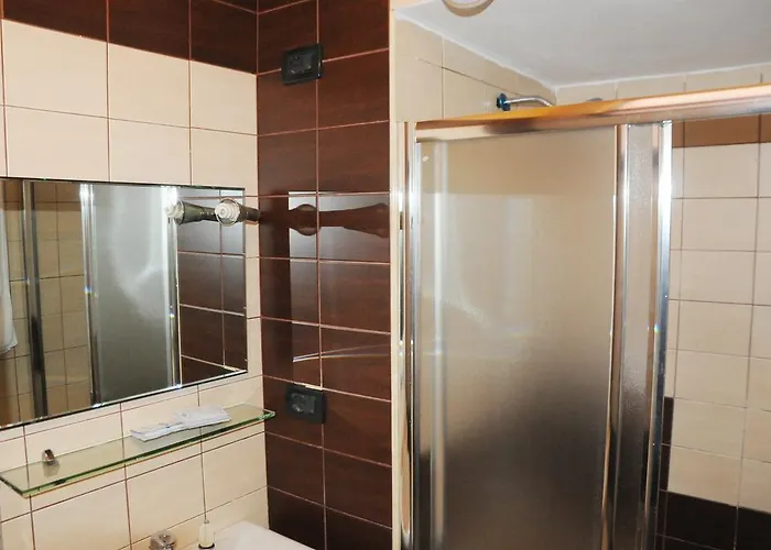 Hotel Serenity 3*