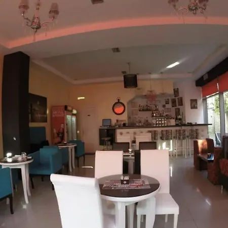 Serenity 3* Tirana
