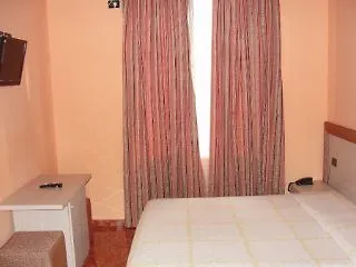 Serenity Hotel 3*