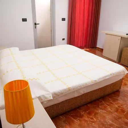 Hotel Serenity
