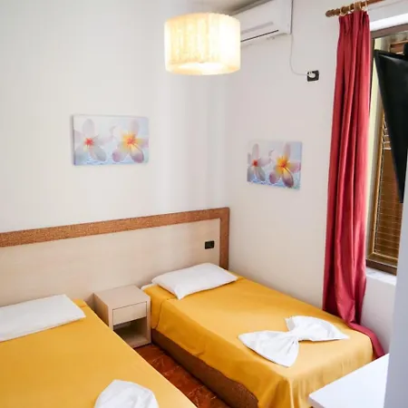 Hotel Serenity