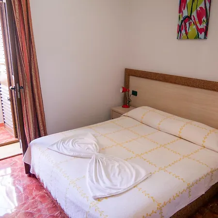 Serenity 3*