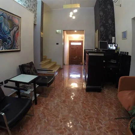 Hotel Serenity